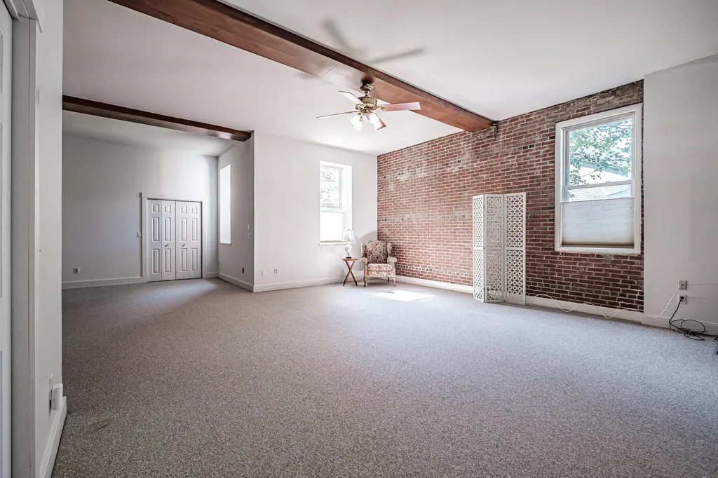 34 Lafayette Street Portland ME 04101