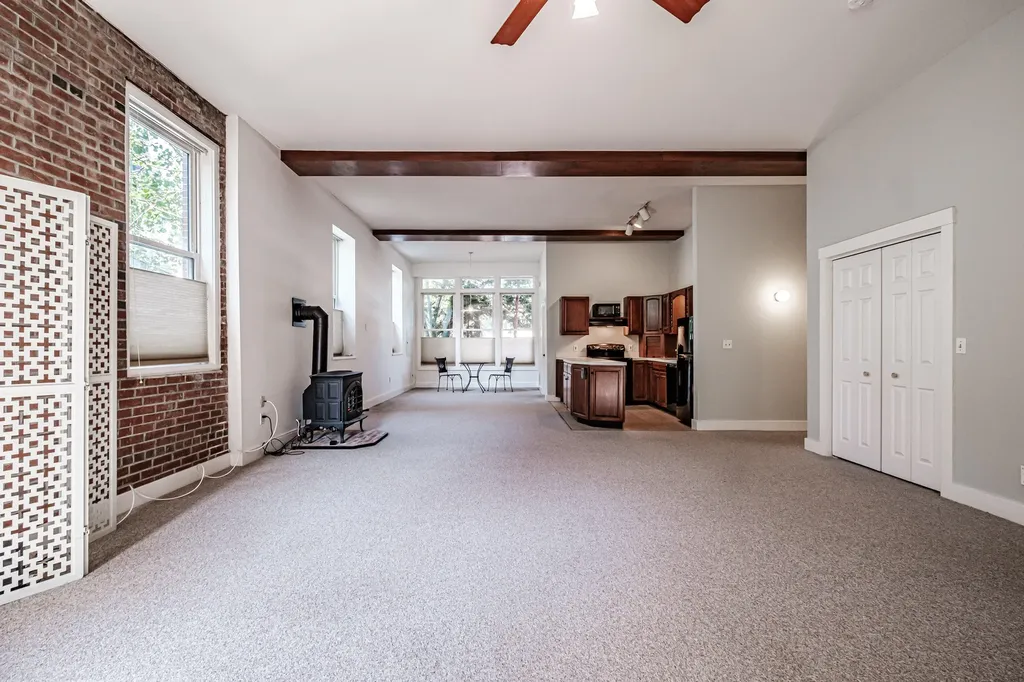 34 Lafayette Street Portland ME 04101