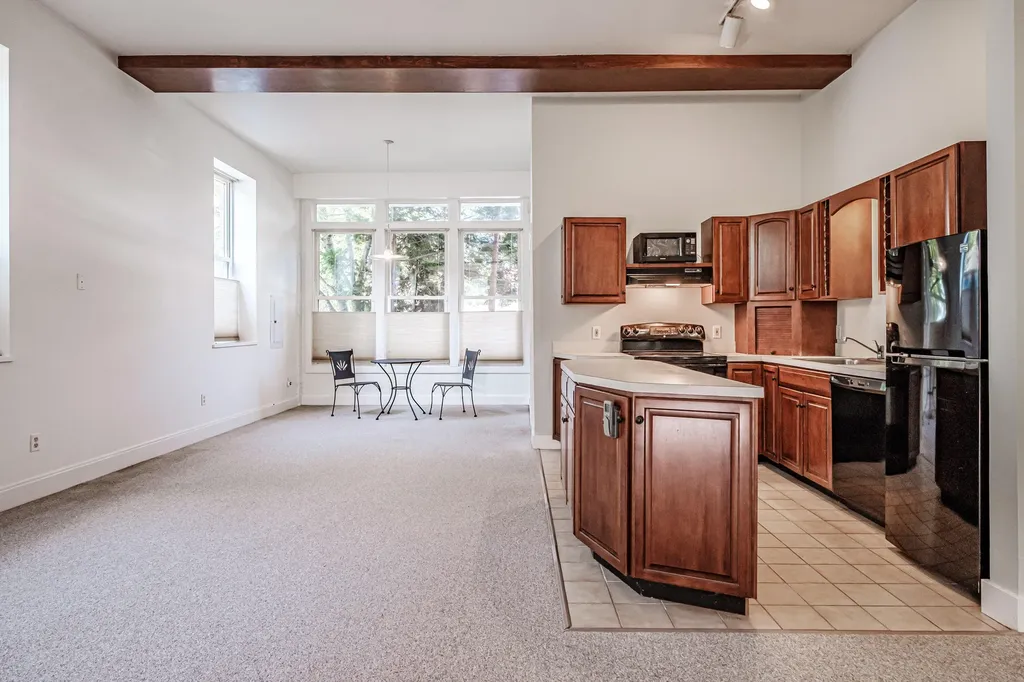 34 Lafayette Street Portland ME 04101