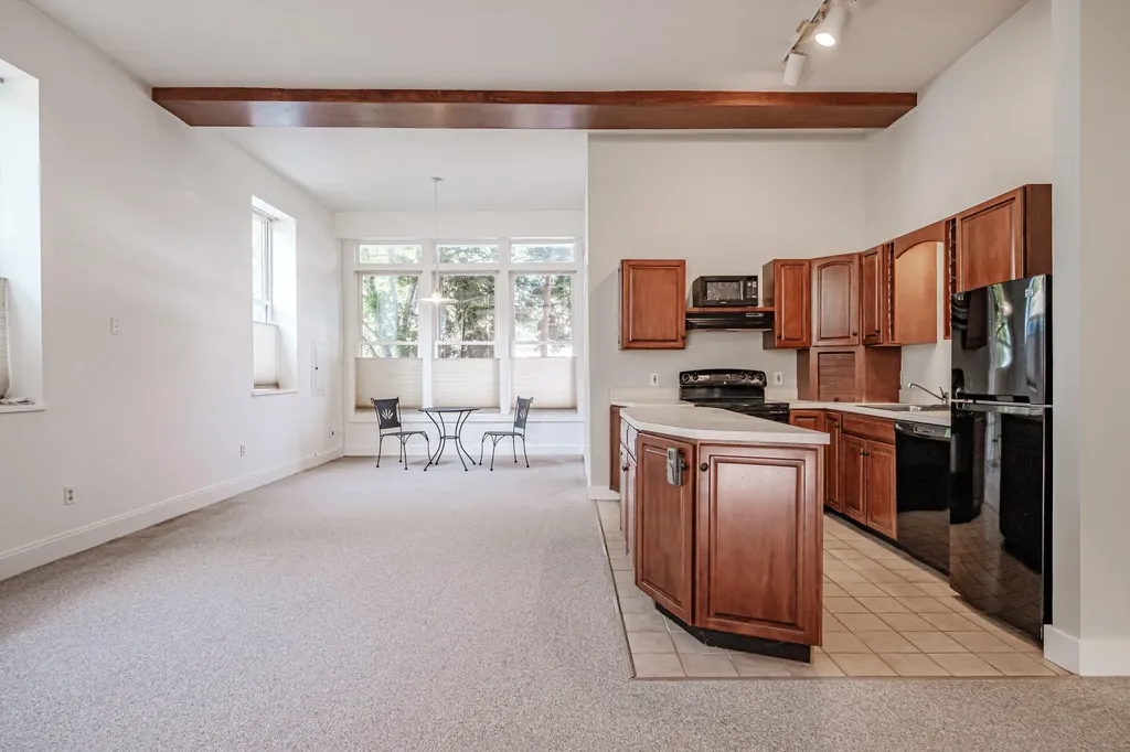 34 Lafayette Street Portland ME 04101