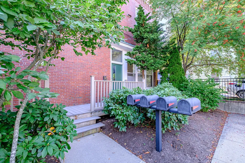 34 Lafayette Street Portland ME 04101