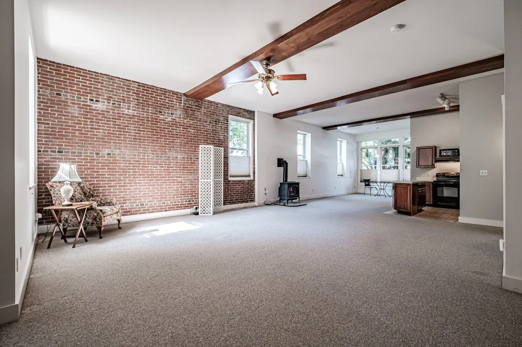 34 Lafayette Street Portland ME 04101