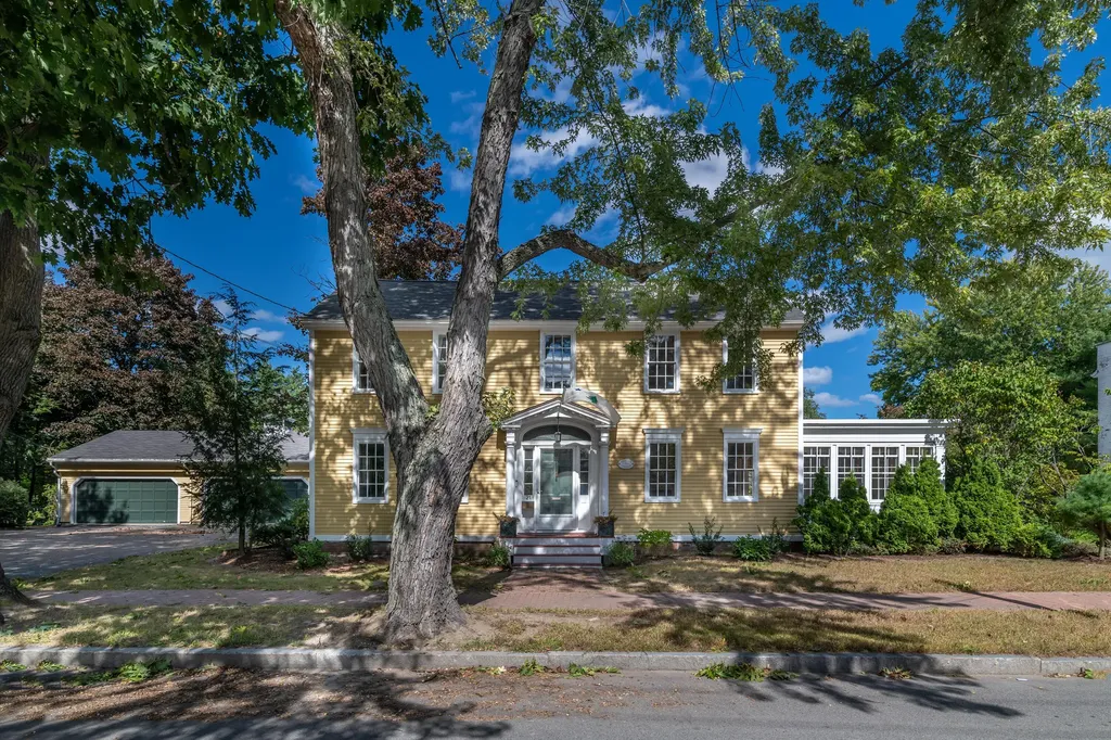 21 North Street Saco ME 04072