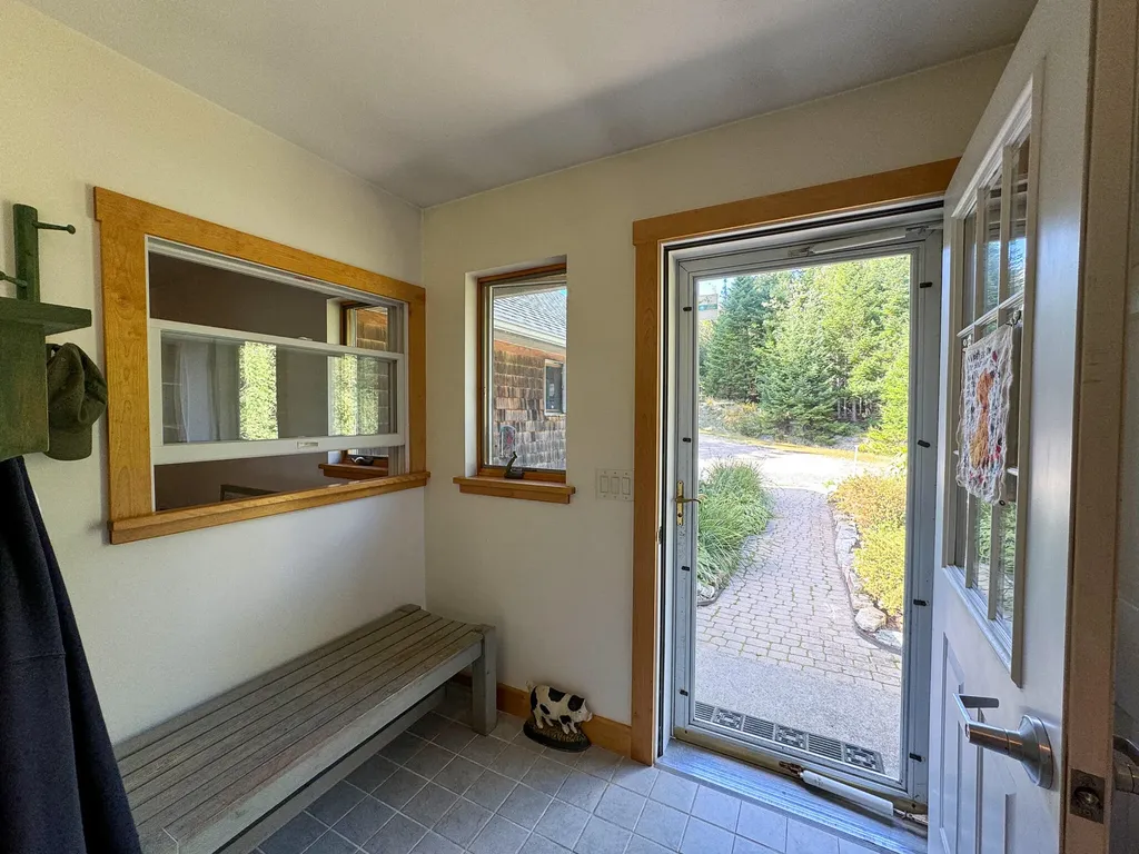 83 Barrett Way Ellsworth ME 04605