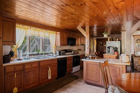 200 Chicopee Road Buxton ME 04093