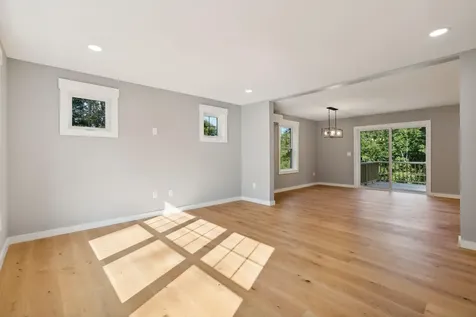 59 Greystone Lane Brunswick ME 04011