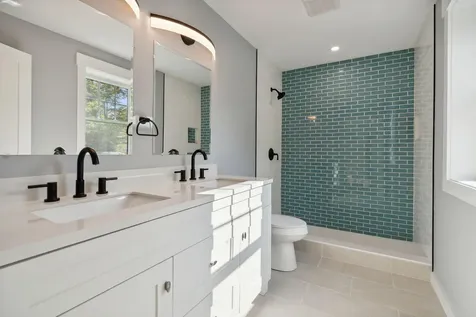 59 Greystone Lane Brunswick ME 04011