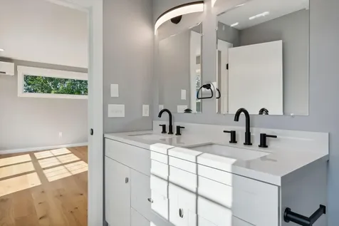 59 Greystone Lane Brunswick ME 04011