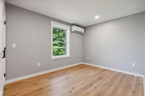 59 Greystone Lane Brunswick ME 04011