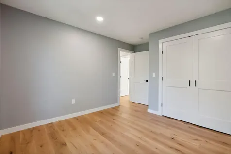 59 Greystone Lane Brunswick ME 04011