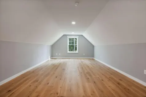 59 Greystone Lane Brunswick ME 04011