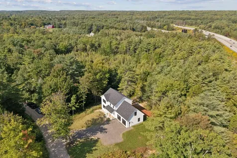 59 Greystone Lane Brunswick ME 04011