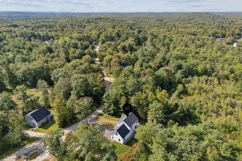 59 Greystone Lane Brunswick ME 04011
