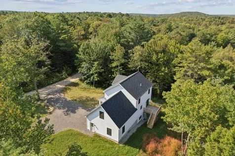 59 Greystone Lane Brunswick ME 04011