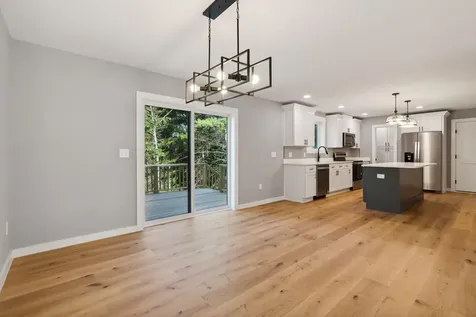 59 Greystone Lane Brunswick ME 04011