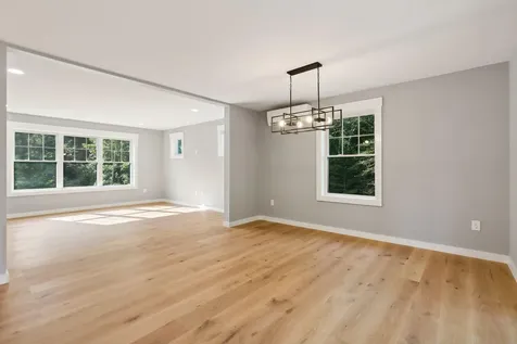 59 Greystone Lane Brunswick ME 04011
