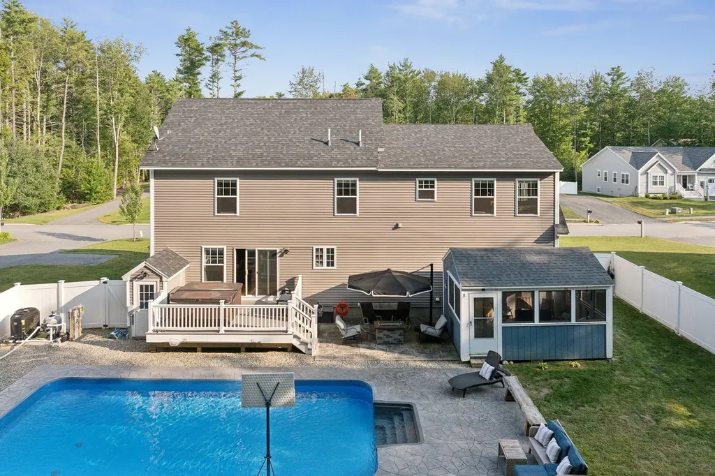 28 Country Club Drive Saco ME 04072