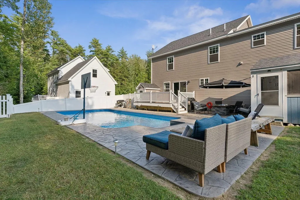 28 Country Club Drive Saco ME 04072