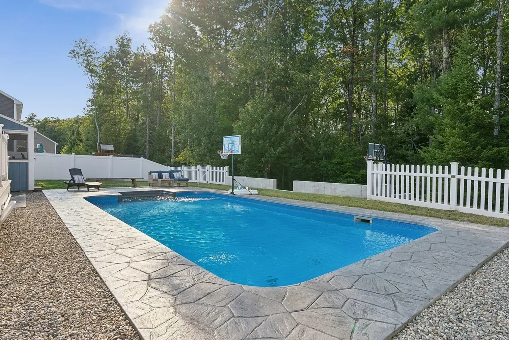 28 Country Club Drive Saco ME 04072