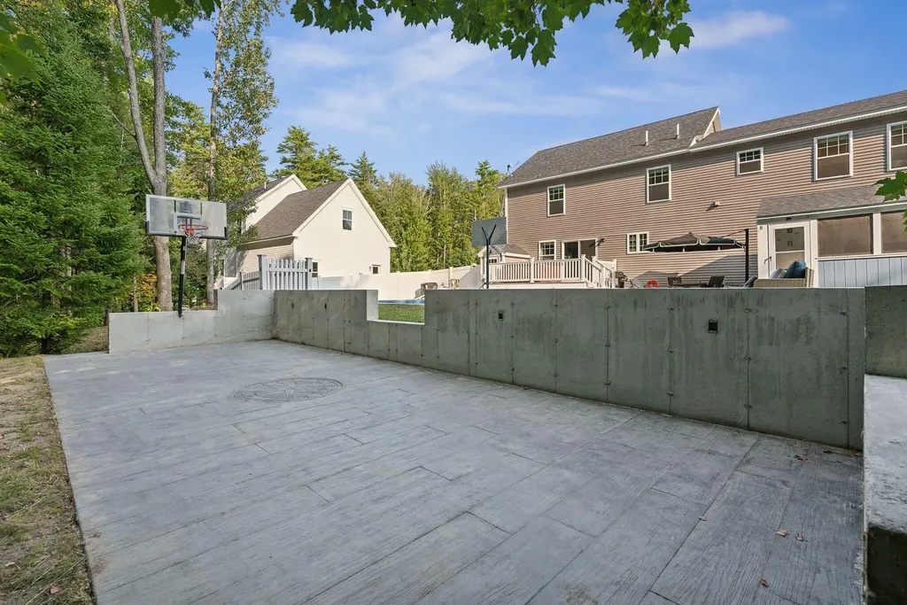 28 Country Club Drive Saco ME 04072