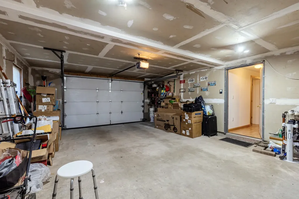 15 Hemlock Drive Topsham ME 04086