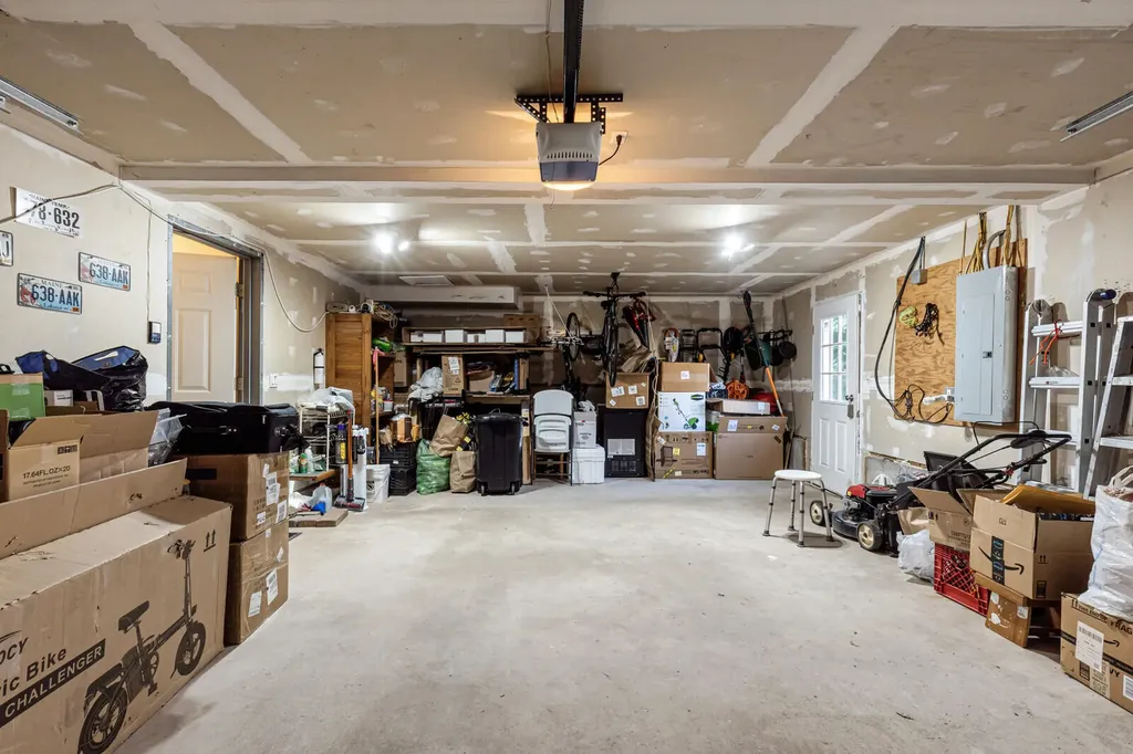 15 Hemlock Drive Topsham ME 04086