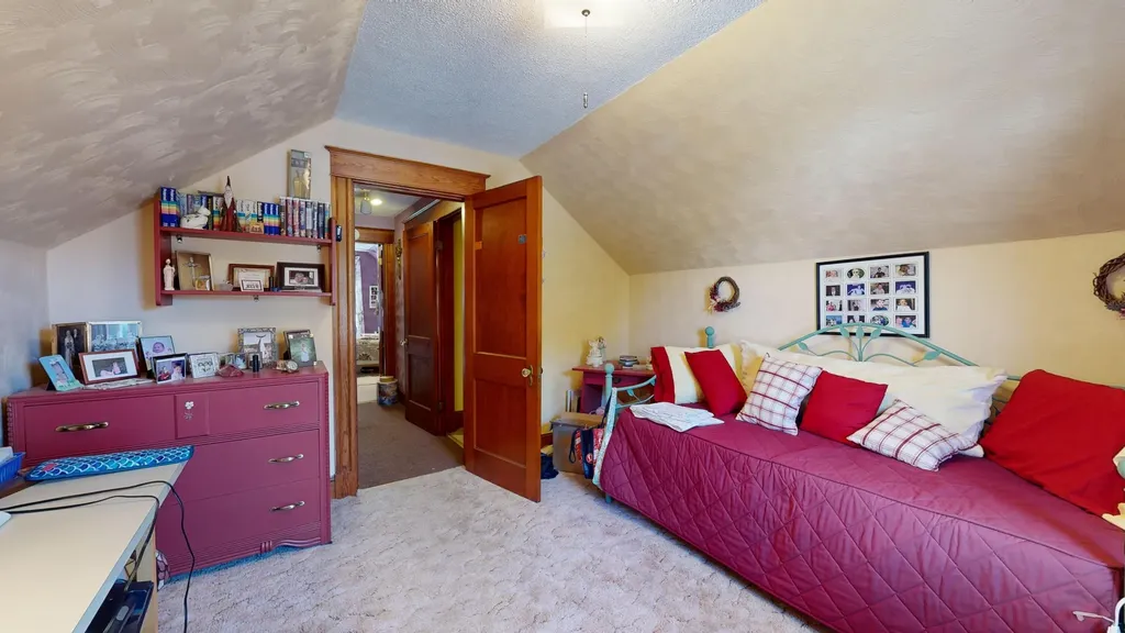 129 Rosedale Street Lewiston ME 04240