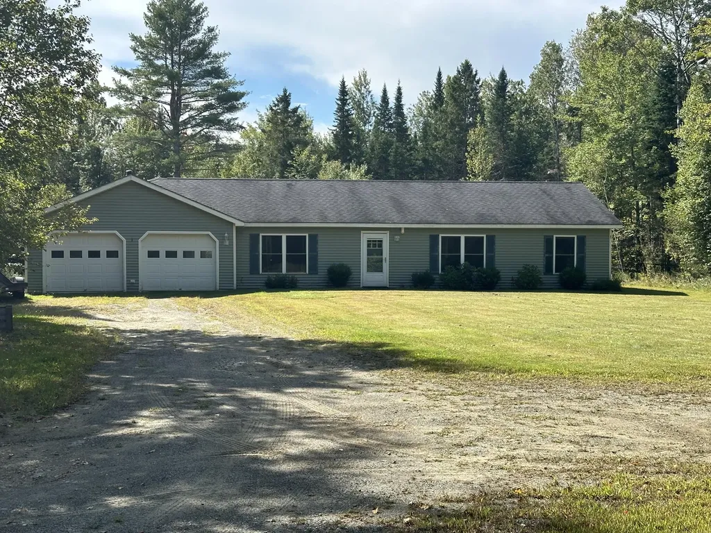 2900 Hudson Road Hudson ME 04449