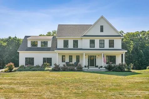 93 Ridge Road York ME 03909