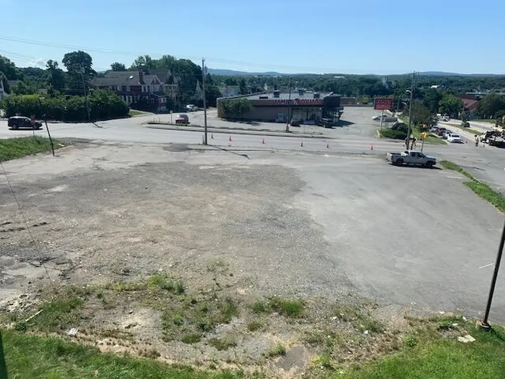 96 State Street Bangor ME 04401