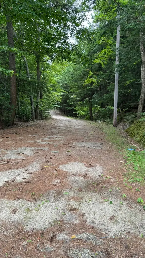 19 Moss Road Windham ME 04062