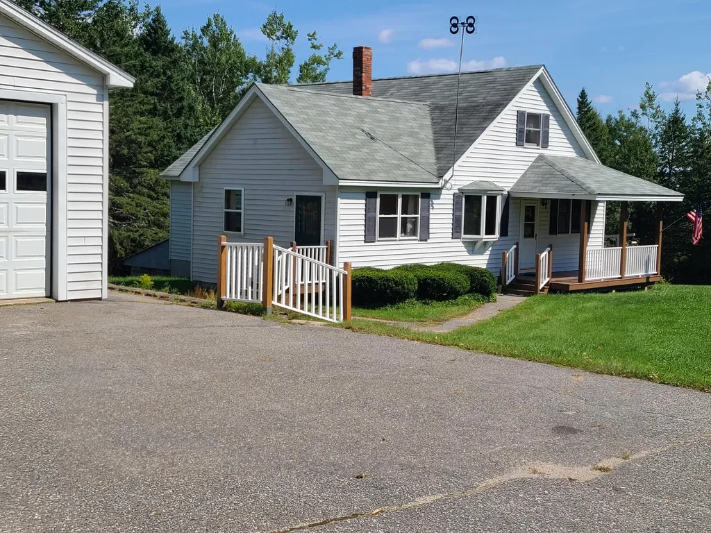678 Back Ridge Road Penobscot ME 04476