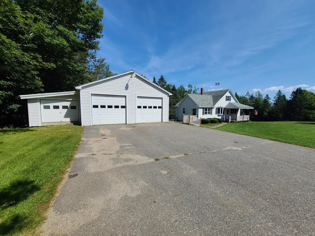 678 Back Ridge Road Penobscot ME 04476
