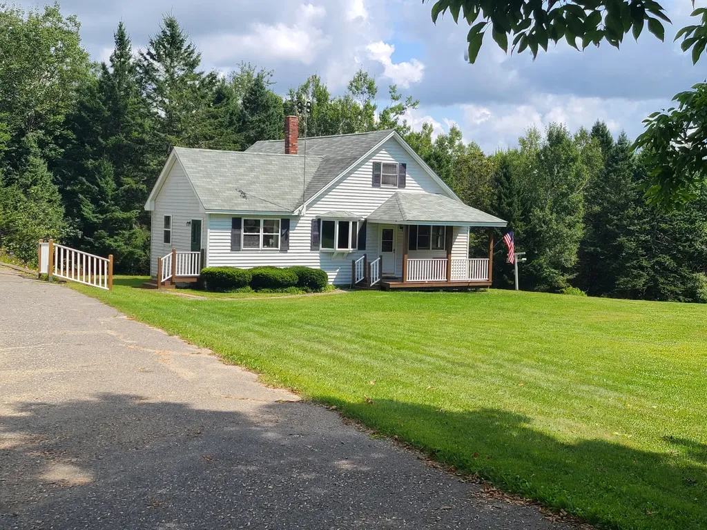 678 Back Ridge Road Penobscot ME 04476