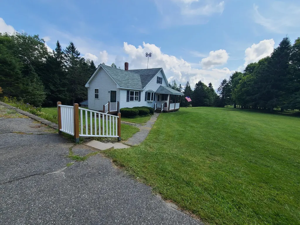 678 Back Ridge Road Penobscot ME 04476