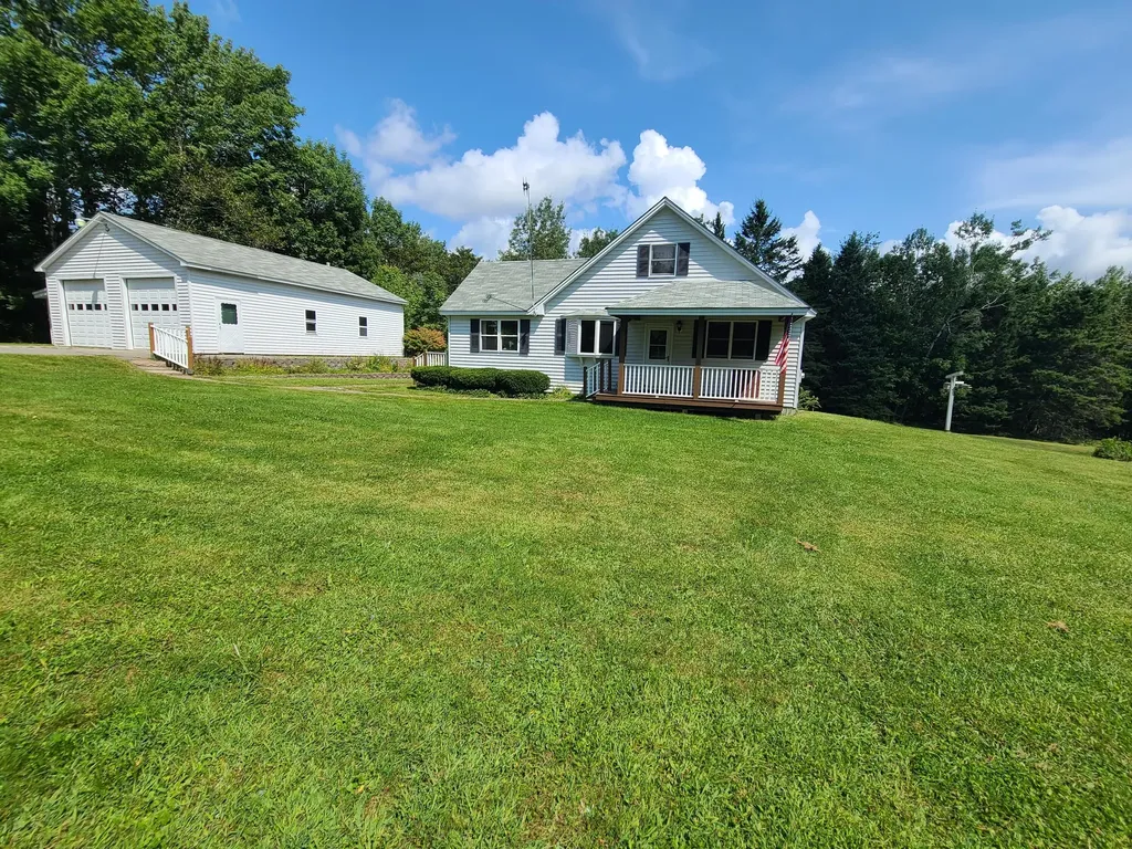 678 Back Ridge Road Penobscot ME 04476