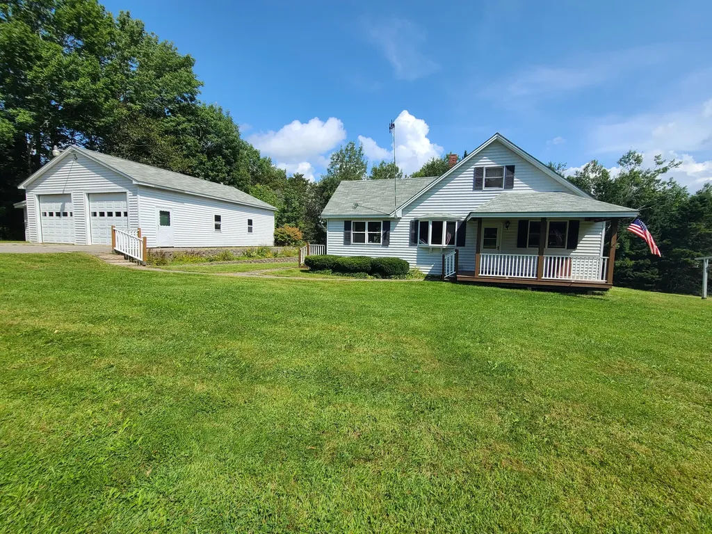 678 Back Ridge Road Penobscot ME 04476