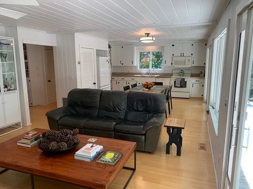 149 Peninsula Drive Rome ME 04963
