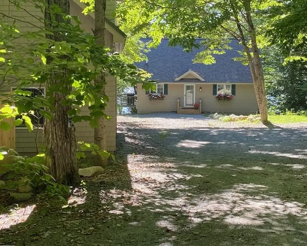 149 Peninsula Drive Rome ME 04963
