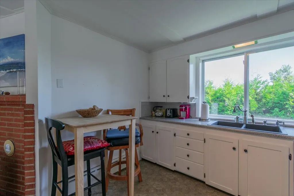 7 Everett Avenue Owls Head ME 04854
