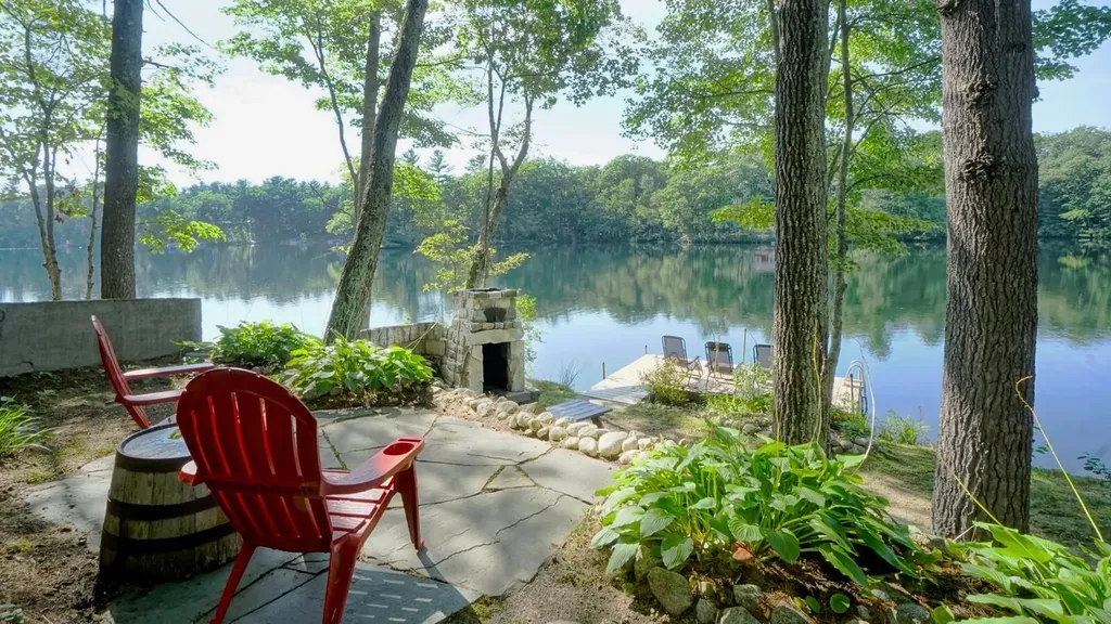 122 Anglers Road Windham ME 04062