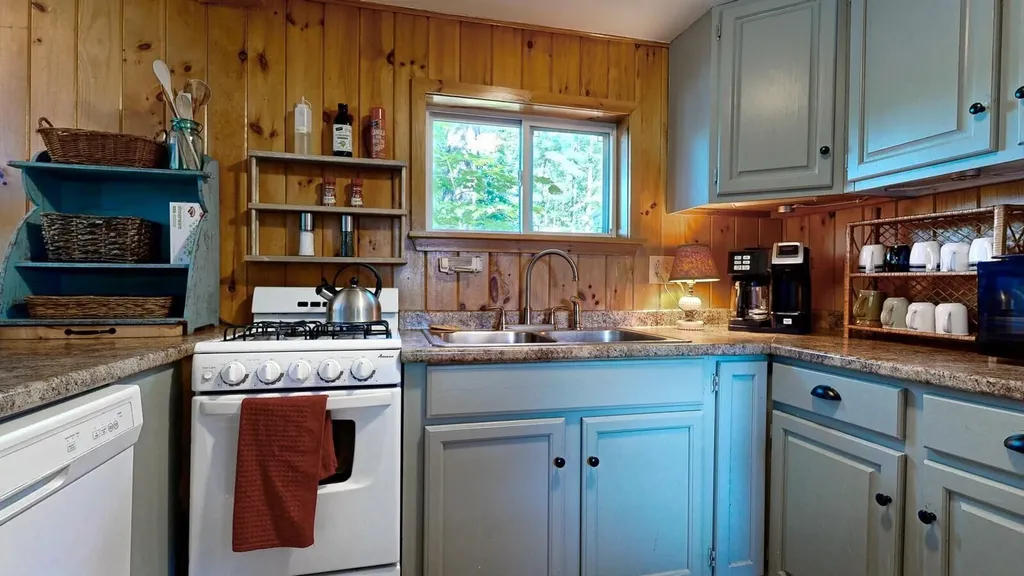 122 Anglers Road Windham ME 04062