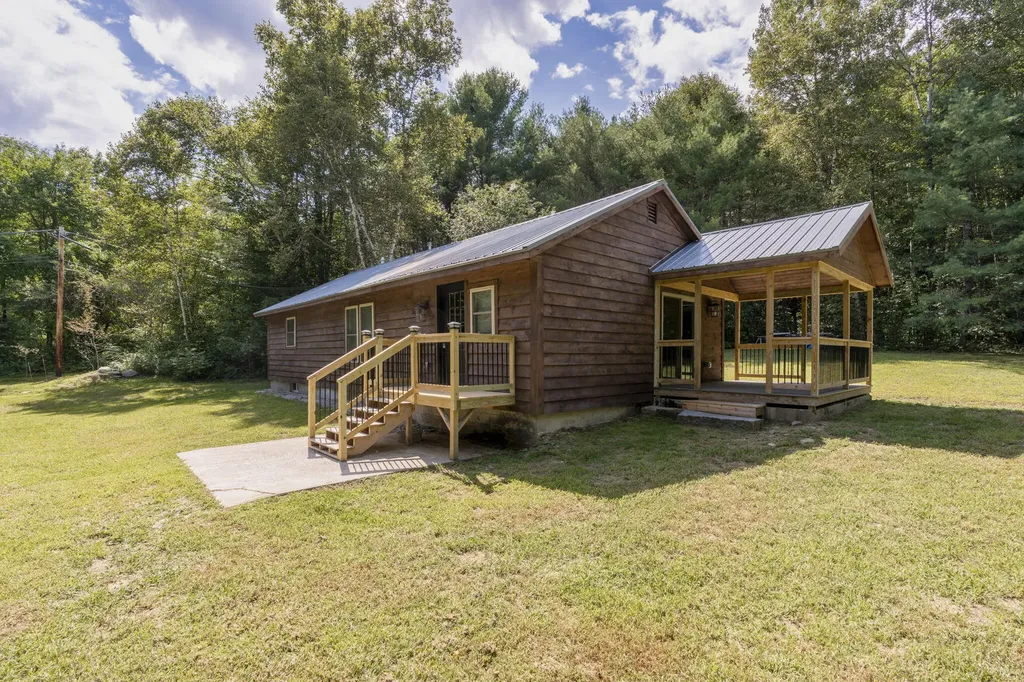 39 Annis Road Bethel ME 04217