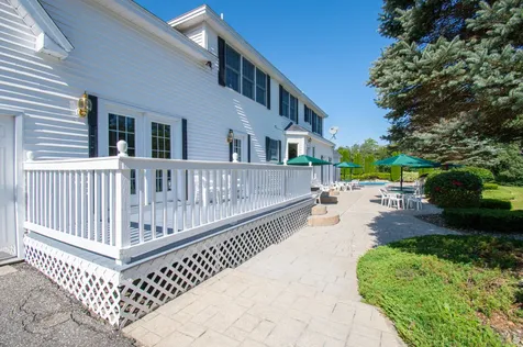 176 Annabessacook Road Winthrop ME 04364
