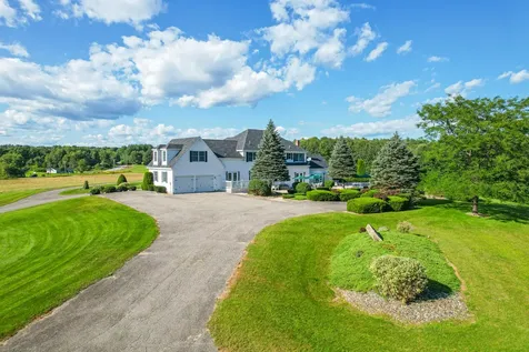 176 Annabessacook Road Winthrop ME 04364