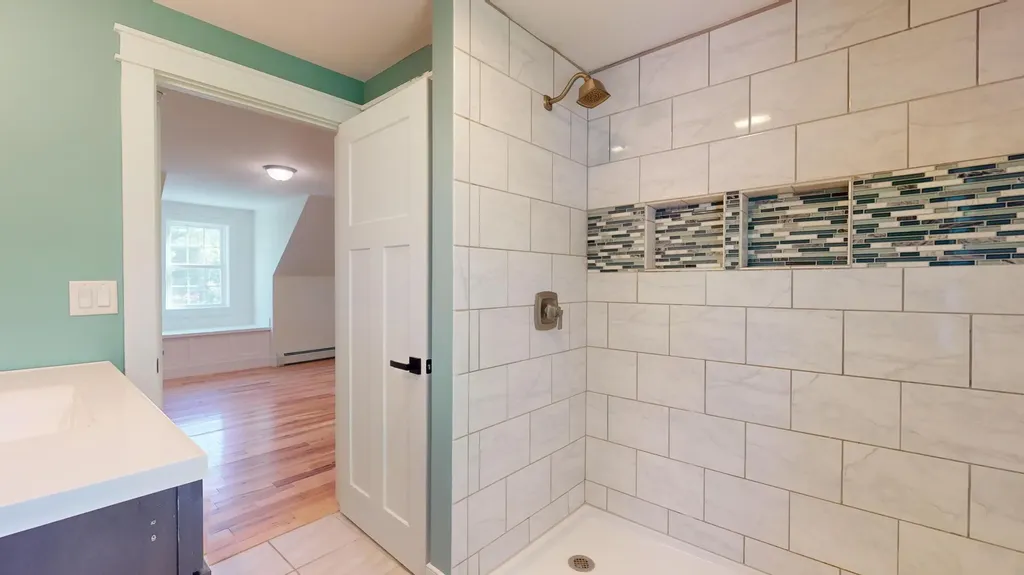 98 Meadow Road Winterport ME 04496