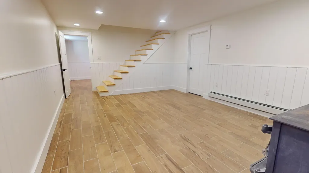 98 Meadow Road Winterport ME 04496