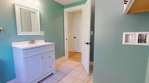 98 Meadow Road Winterport ME 04496