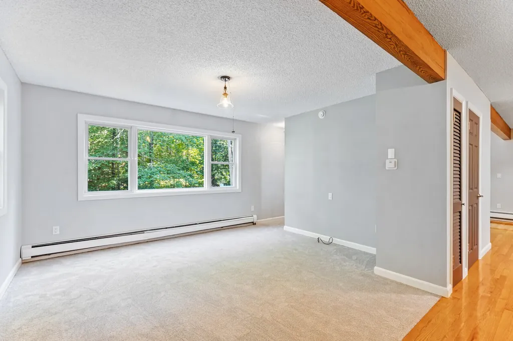 10 Seaport Drive Rockport ME 04856