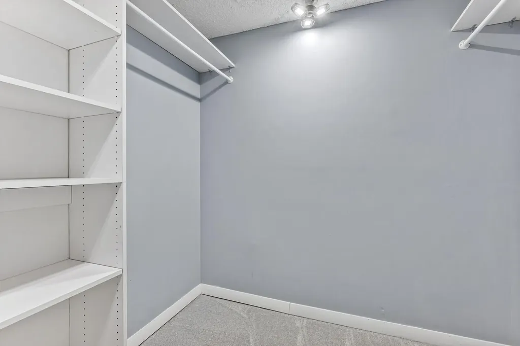 10 Seaport Drive Rockport ME 04856